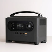 Solivolt Edge1000 Portable Solar Generator — Studio Shot